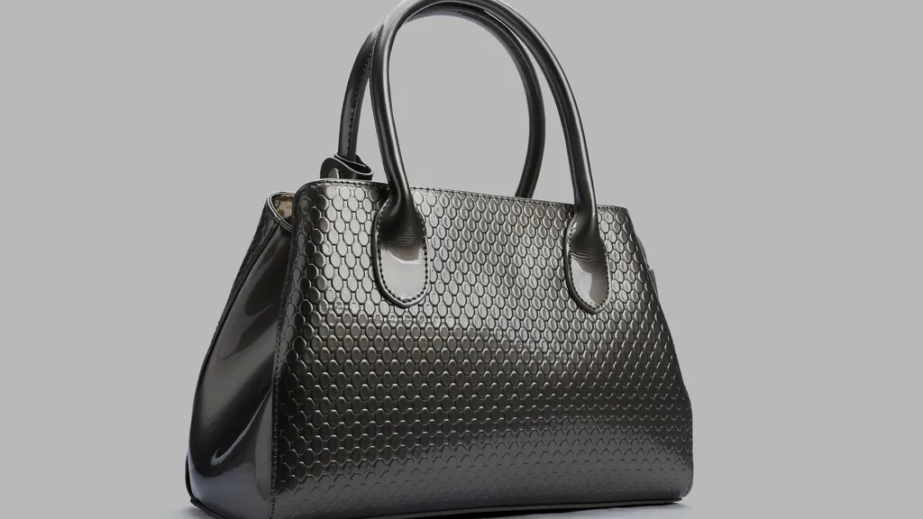 Chanel, la marca más buscada en la reventa de lujo; Louis Vuitton, la que más se compra