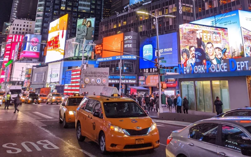 La publicidad mundial crecerá un 11,9 % en 2026, pero las grandes marcas le dedican cada vez menos de sus ingresos